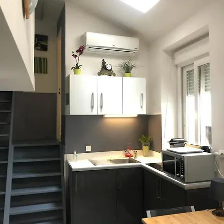 Charming And Cozy In Old Town Sustainable Apartman *